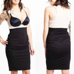 Lait de poule Maternity Nursing Beige and Black Bodycon Dress Size Large